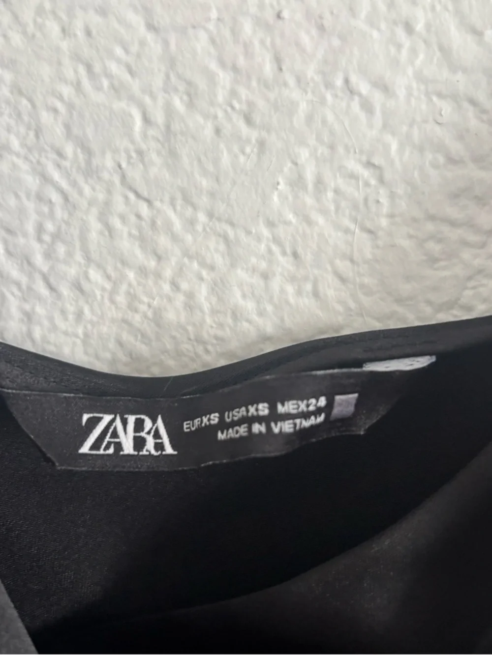 Zara Women's Size XS Black Satin Maxi Dress w/Button Details